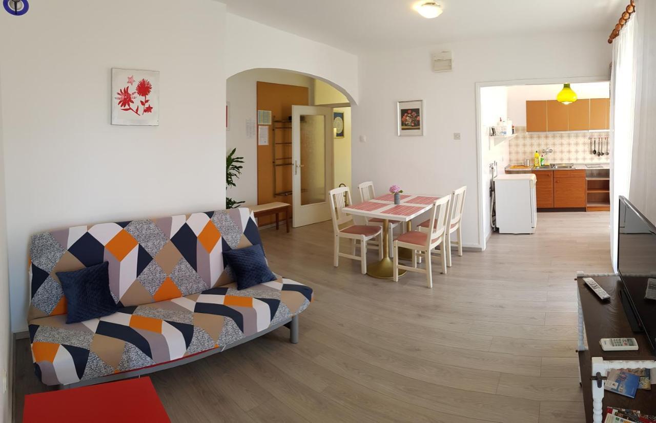 Apartments Lori โปเรช ภายนอก รูปภาพ
