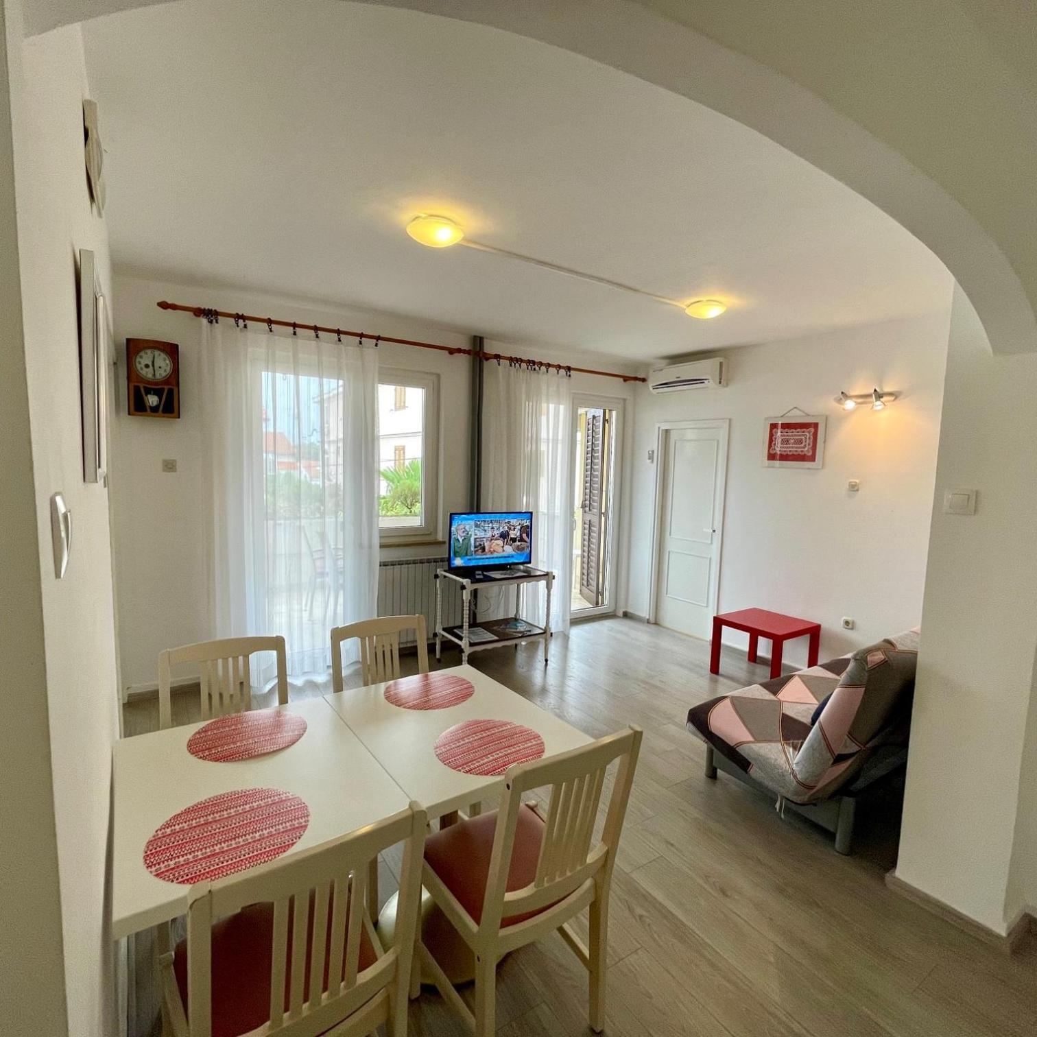 Apartments Lori โปเรช ภายนอก รูปภาพ